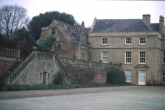 Annesley_Hall_-_Rear_and_terrace_with_ruined_wing
