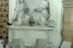 Annesley_New_Church_-_memorial_with_two_figures_-_colour_1991-1992