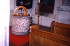 Annesley_New_Church_-_view_of_the_north-west_interior_-_colour_1991-1992