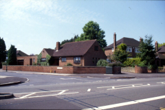Aspley_Hall_-_Lodge_of_the_Hall_site_of_on_right_Trentham_Drive_1997.__Colour