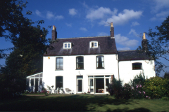 Aspley_Hall_-_Old_Farm_House_Eskdale_Drive_Aspley_Halls_home_farm_rear__garden_1997.__Colour
