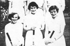 Basford_-_Basford_Hall_-_girl_tennis_players_c_1948_rear_-_Doreen_Bond_…._Maisie_Bond._Front_…_Maureen_Golds_…