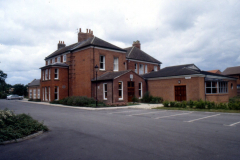 Basford_-_Basford_Hall_-_southeast_aspect_1998__colour