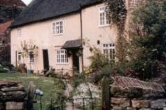 Beauvale_Priory_-_Farm_cottage_-_pretty_view_colour_1996