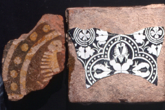 Beauvale_Priory_-_tile_fragments_-_colour_1999