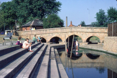Bulwell_-_Bridge_over_the_River_Lean_from_the_side_1976