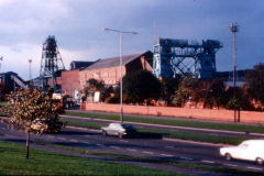 Cinderhill_-_Colliery_shortly_before_closure_1984