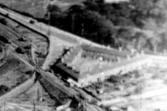 Cinderhill_-_Holden_Square_from_the_air_-_enlargement_of_aerial_photo_Ph.263_-_1930_c